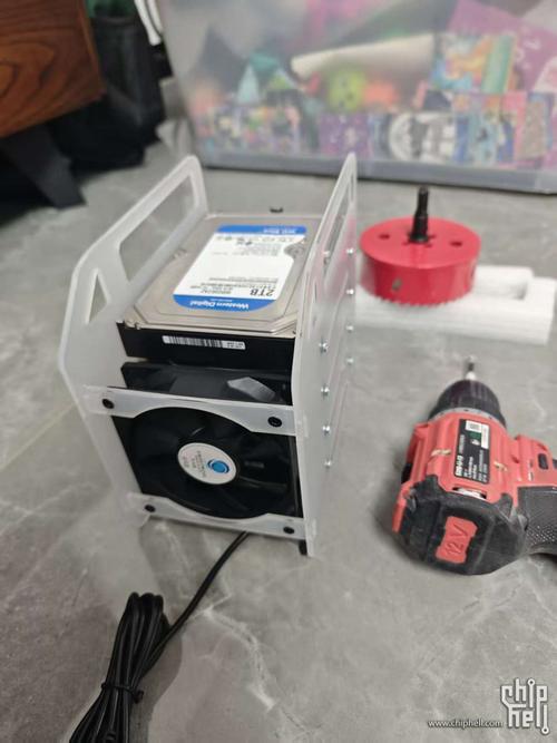 把电脑装进客厅电视柜,diy之暴力手搓家庭存储服务器,爽啊